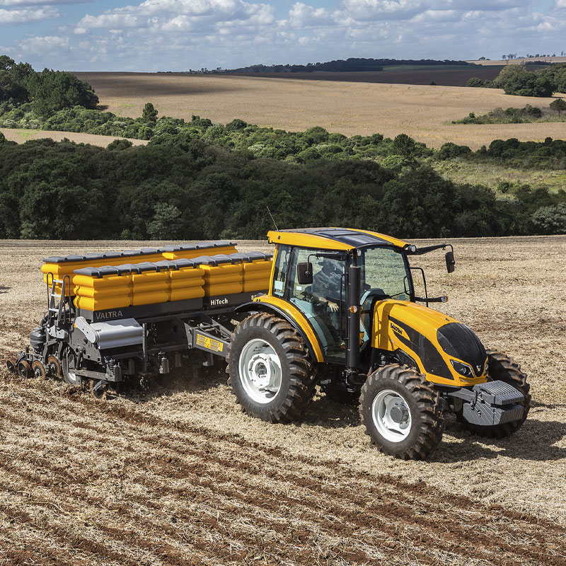 valtra-a4-01.jpg